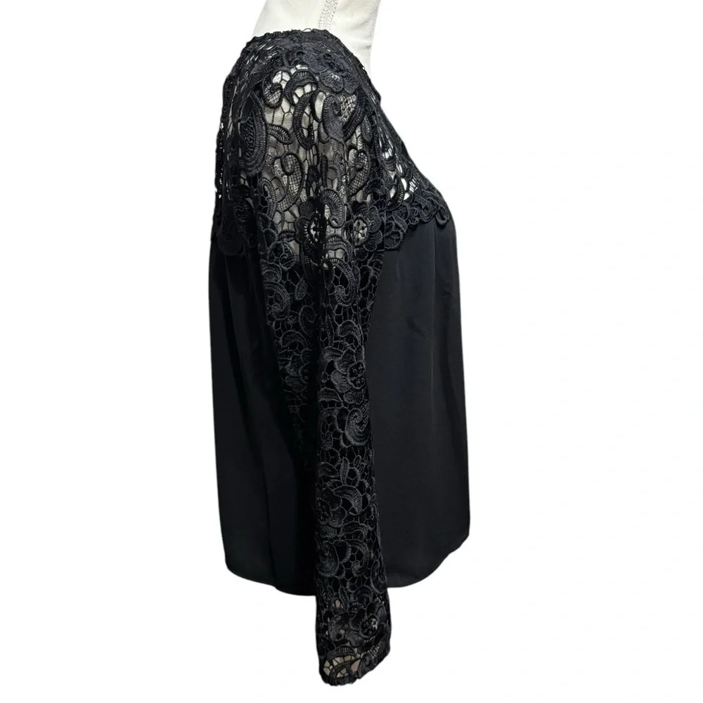 J. Crew Floral Lace Detail Long Sleeve Top - Picture 2 of 7